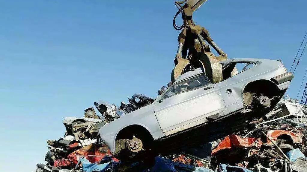 威远就可回收报废汽车，联系方式、回收价格都在这